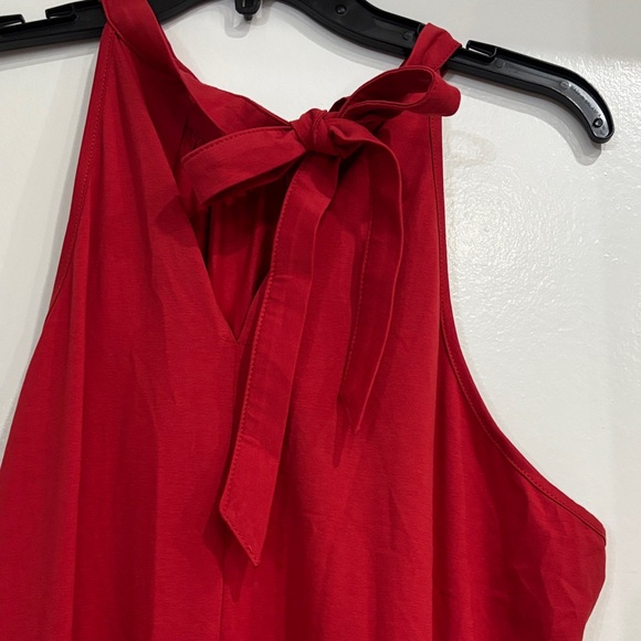 Elegant Red Halter Maxi Dress - Picture 4 of 5
